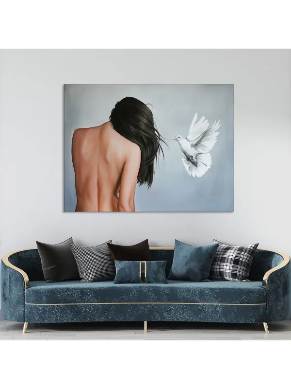 Tablou canvas Pigeon woman – portret decorativ — imaginea 3