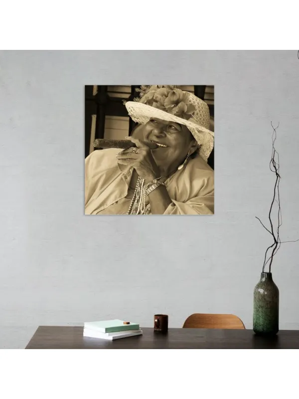 Tablou canvas Femeie cubaneză cu trabuc II – portret feminin — imaginea 3