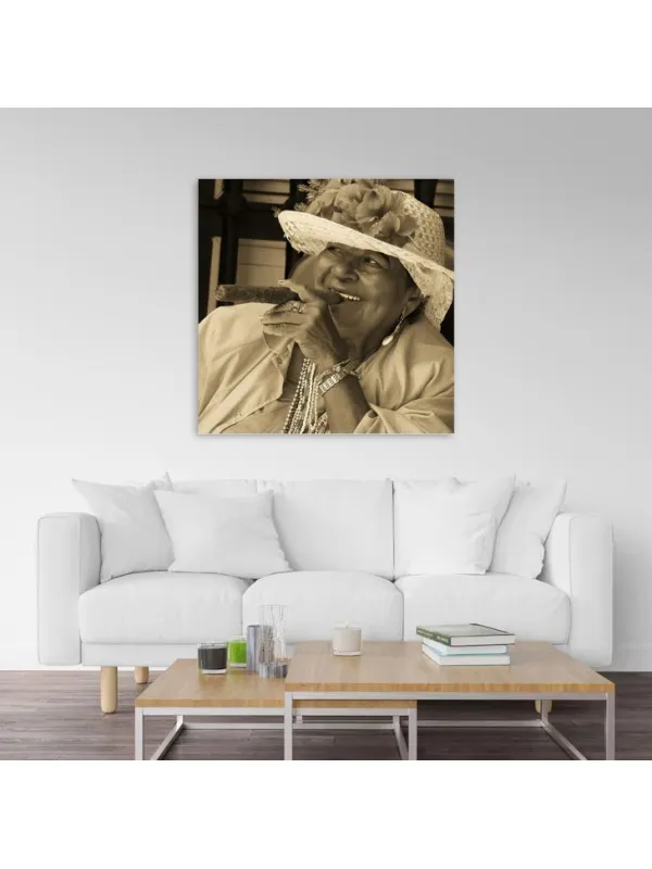 Tablou canvas Femeie cubaneză cu trabuc II – portret feminin — imaginea 4