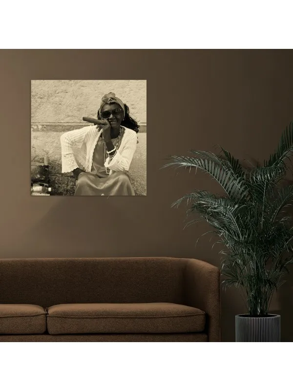 Tablou canvas Femeie cubaneză cu trabuc III – portret feminin — imaginea 3
